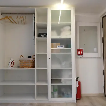Metro&mare House 아파트